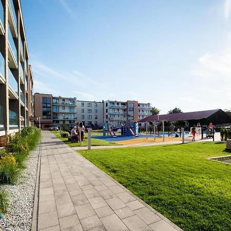 Sun Seasons 24 - Perlowa Przystan Apartment Kolberg